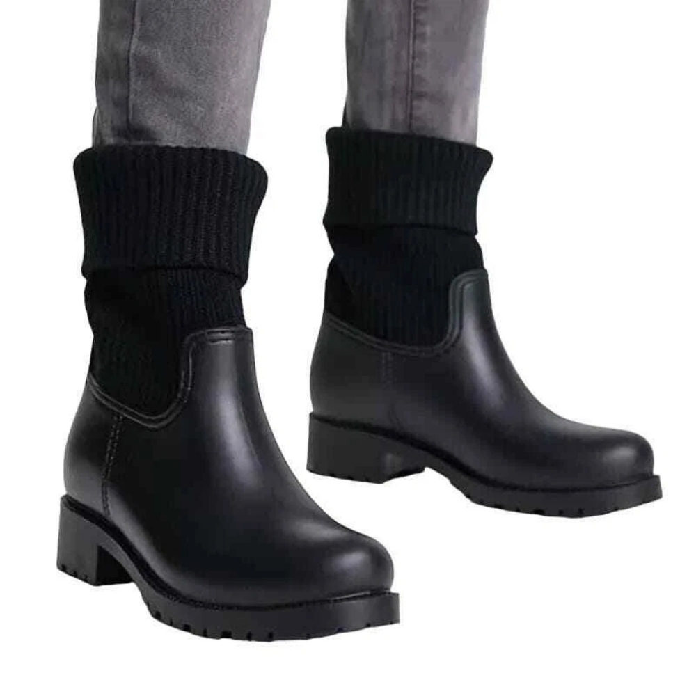 New! MIA Black Faux Leather & Sweater Knit Ankle Boot Ribbed Cuff Bootie 8.5 NWO